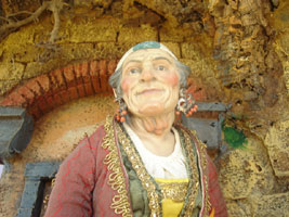 figura presepiale donna